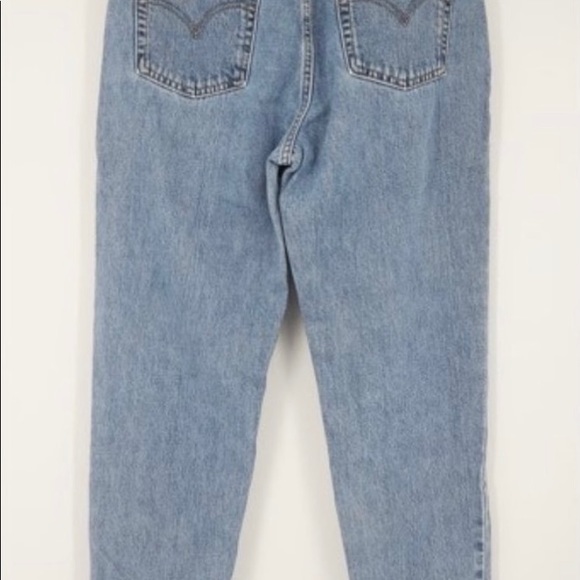 Vintage 90’s Levi’s 512 Slim-Fit High Rise Tapered Mom Jeans Light Wash - Picture 3 of 7